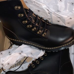 Dr Martine boots woman